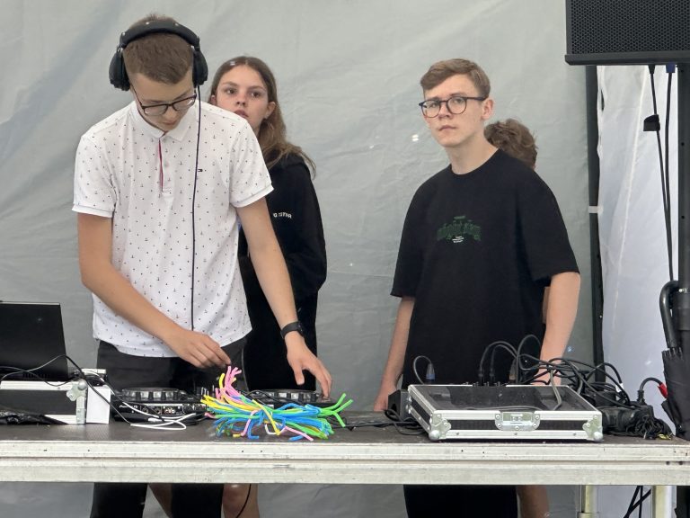 DJ ir garso studija – akimirka
